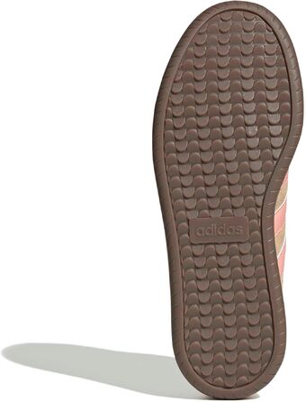 Жіночі кросівки adidas Barreda (розмір 42 EU, колір Magic Beige Semi Frozen Turbo Gum5)