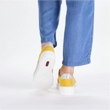 Кросівки жіночі Rieker N4902, жовті, 40 EU - зручне взуття для міста