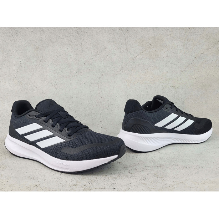 Жіночі кросівки для бігу adidas Runfalcon 5 W, чорно-білі (IE8589), розмір 36 2/3