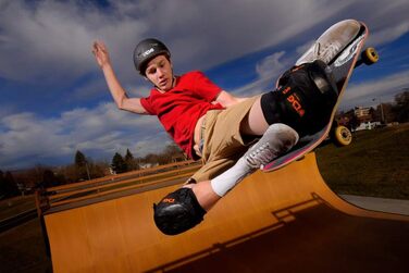 Шолом для скейтборду та BMX TSG S/M, інжекційний, білий