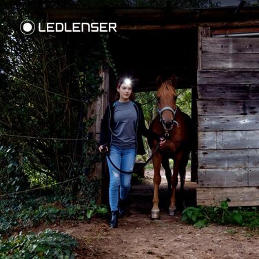 Ledlenser H8R SE - ліхтар налобний LED, 700 люмен, перезарядна, дальність 170 м, 70 годин роботи, комплект з акумулятором, чохлом та USB кабелем